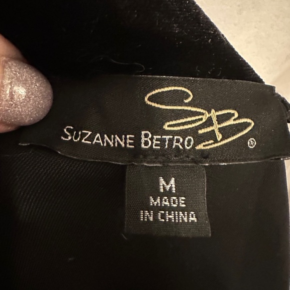 Suzanne Betro Black Velour and Lace High Neck Keyhole Back Blouse Size Medium - Picture 7 of 7